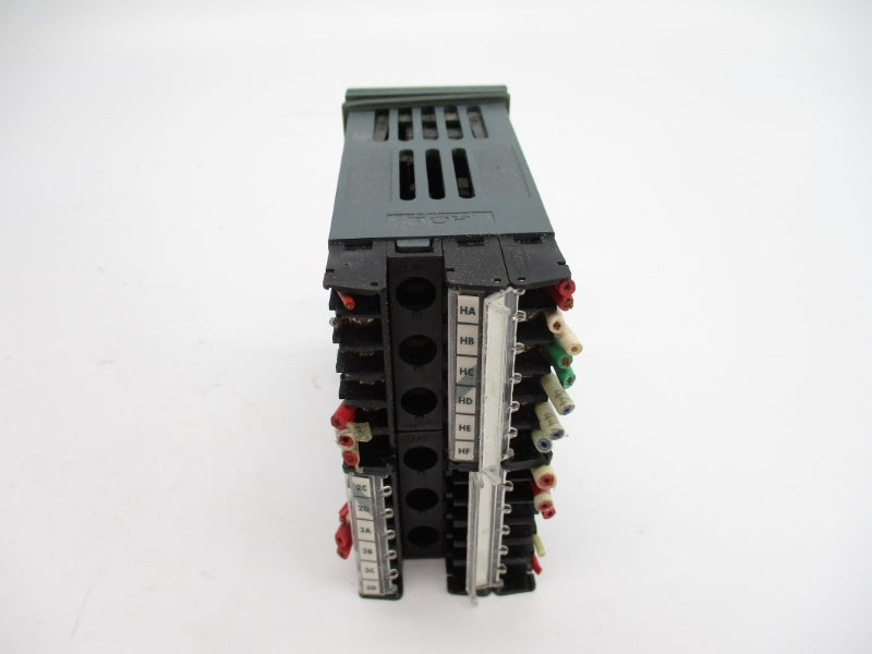 EUROTHERM 2208E/CC/VH/M2/TC/RF/DH,SB/2XX/ENGJ 100-240VAC 1A UNMP