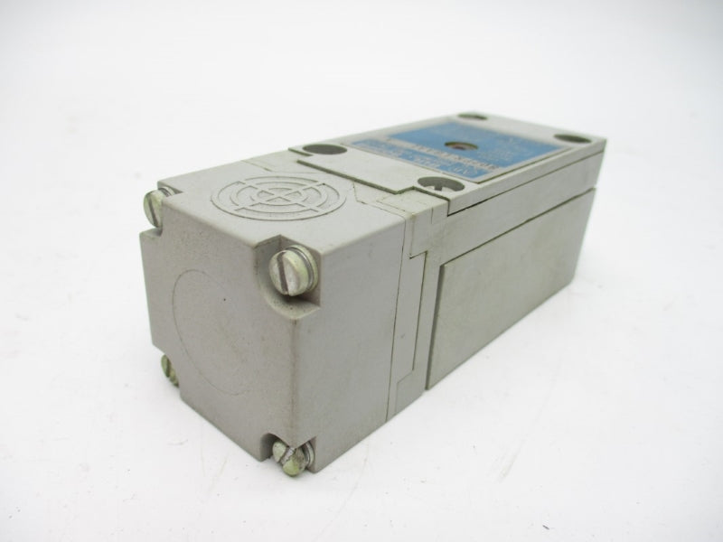 ALLEN BRADLEY 802PR-LBAA1 SER. A 40-132VAC 0.025A UNMP