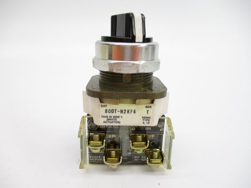 ALLEN BRADLEY 800T-N2KF4B SER. T (BK/YL) NSMP