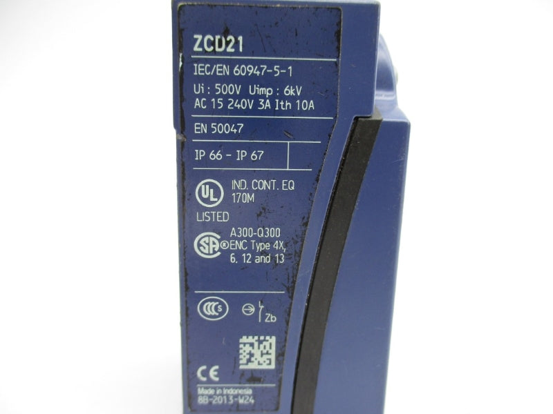 TELEMECANIQUE ZCD21 500V 10A NSNP
