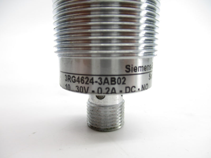 SIEMENS-BERO 3RG4624-3AB02 10-30VDC 0.2A NSNP