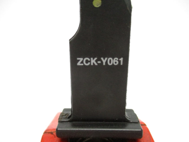 TELEMECANIQUE ZCK-Y061 UNMP