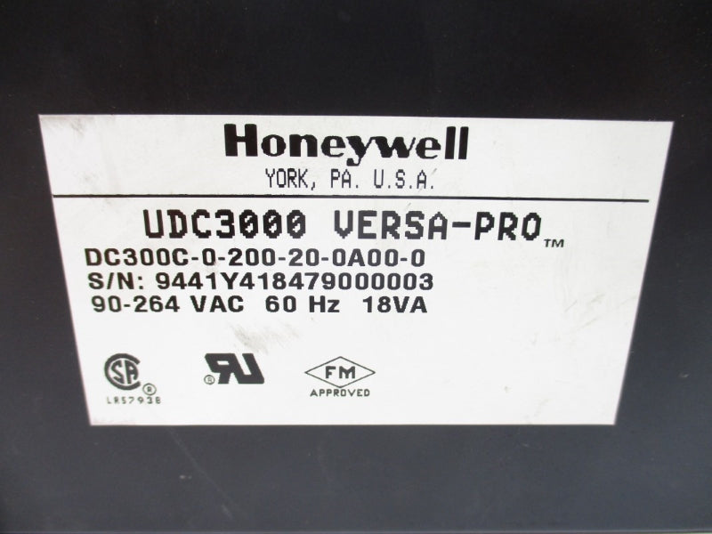 HONEYWELL DC300C-0-200-20-0A00-0 UDC3000 90-264VAC NSNP