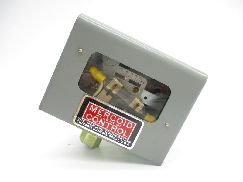 MERCOID CONTROL AP-153-39 120-240VAC 125PSI NSNP