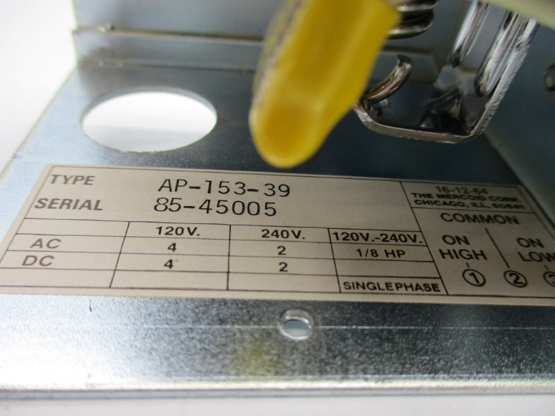 MERCOID CONTROL AP-153-39 120-240VAC 125PSI NSNP