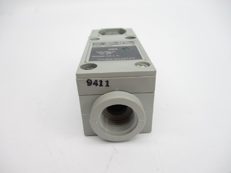ALLEN BRADLEY 880L-SAC SER. A 93-132VAC .012A NSNP