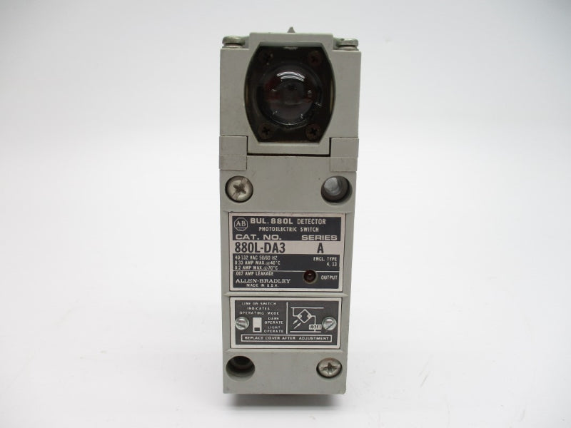 ALLEN BRADLEY 880L-DA3 SER. A 40-132VAC 0.33A (AS PICTURED) (BK/YL) NSMP