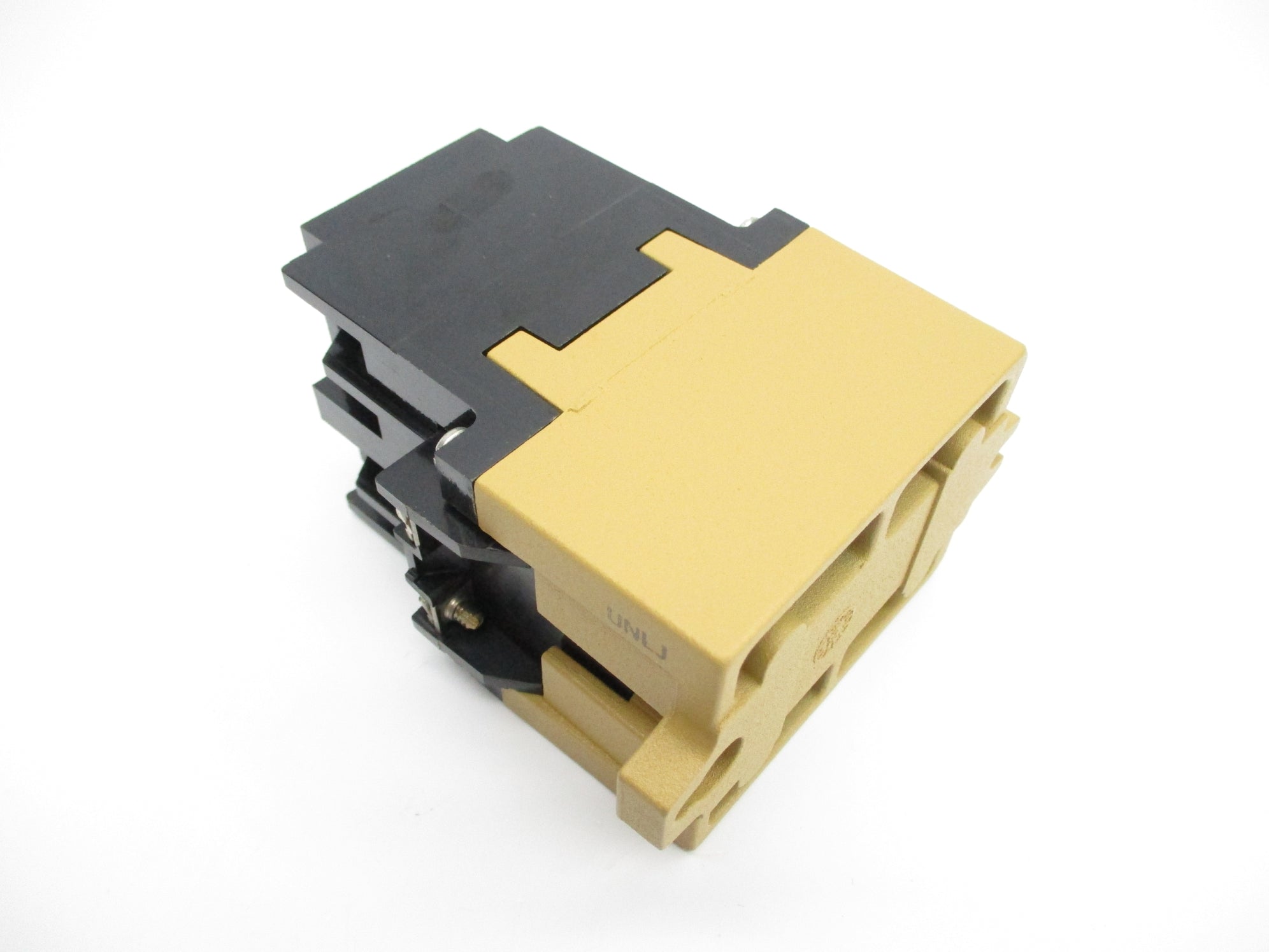 ALLEN BRADLEY 700-P200A27 SER. B 277V (BK/YL) NSMP