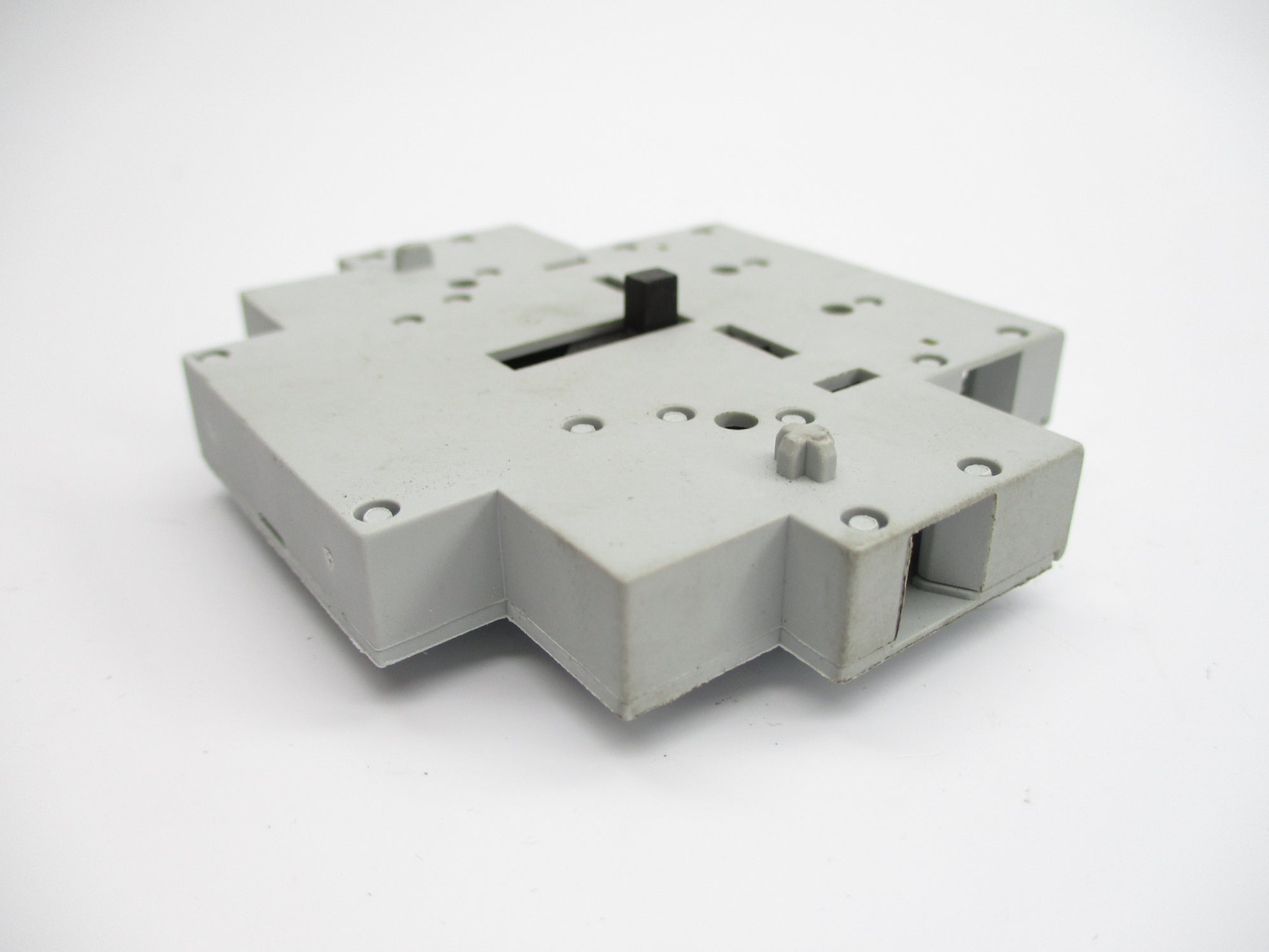 ALLEN BRADLEY 100-MC SER. B 600VAC 10A NSNP