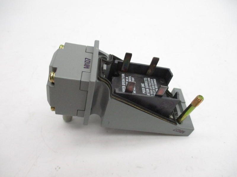 ALLEN BRADLEY 802T-HP1 SER. H 120-600VAC 60A (WH) NSMP