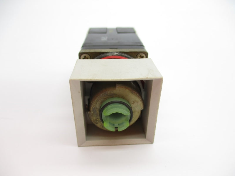 ALLEN BRADLEY 800MS-24JX9BB SER. D 24VAC/DC (BK/YL) NSMP