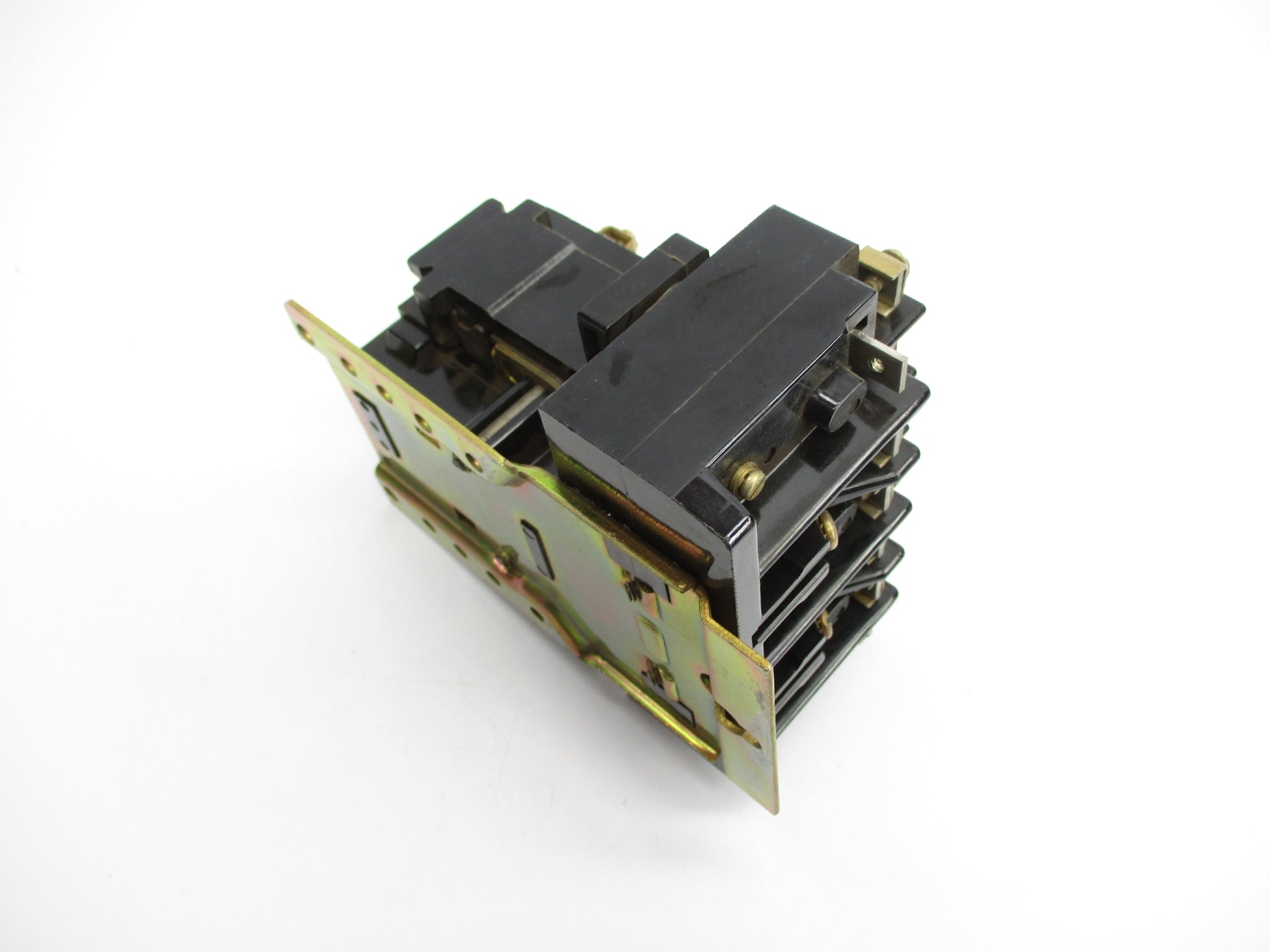 ALLEN BRADLEY 700-BR600A1 SER. A 110/120V 60A UNMP
