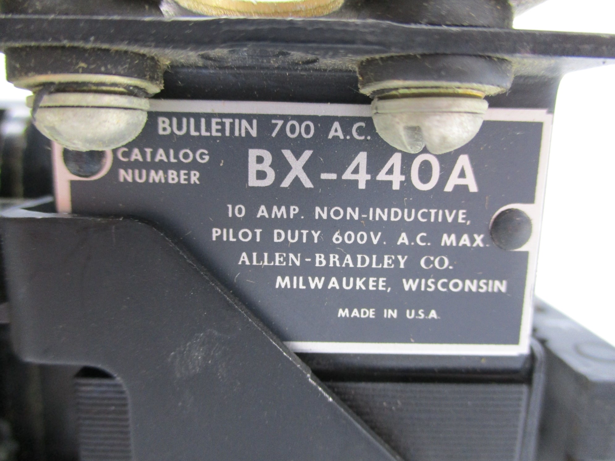 INDUSTRIAL SPARE PART 700BX-440A 120V 10A  UNMP