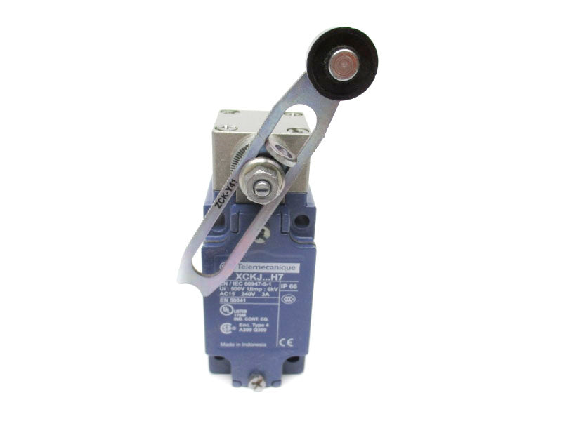 TELEMECANIQUE XCKJ-H7 240VAC 3A NSNP