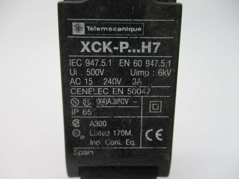 TELEMECANIQUE XCK-P110H7 240VAC 3A UNMP