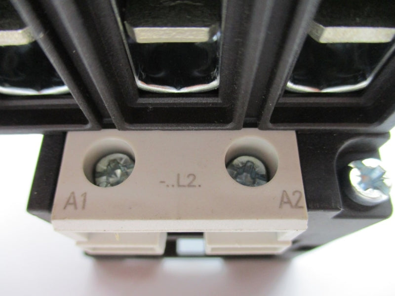 SIEMENS 3RT1034-1AL20 230V NSNP