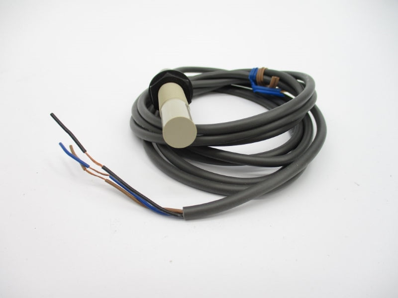 OMRON E2K-X4ME2 12-24VDC NSMP