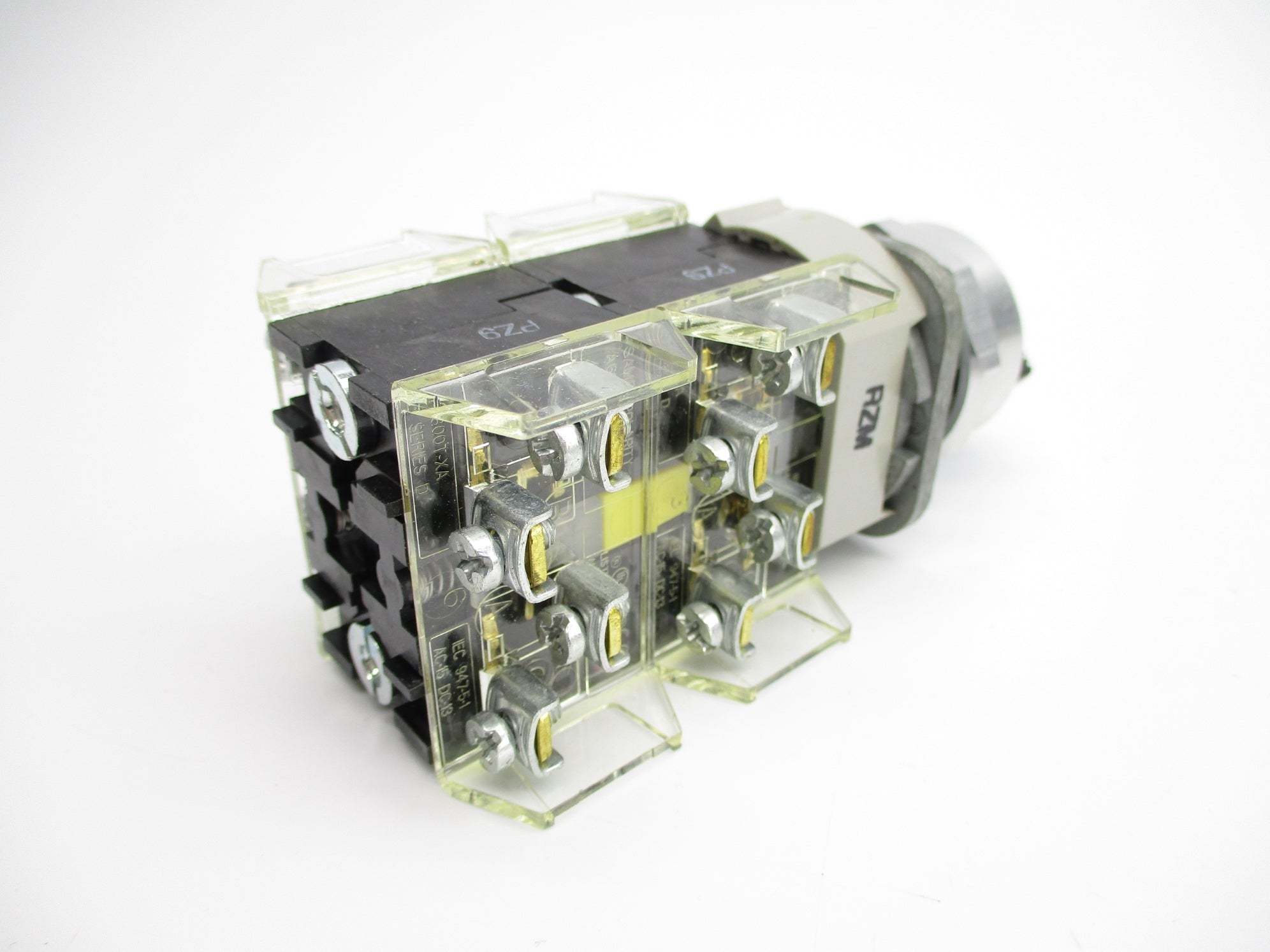 ALLEN BRADLEY 800T-J2KC7C SER. T (WH) NSMP