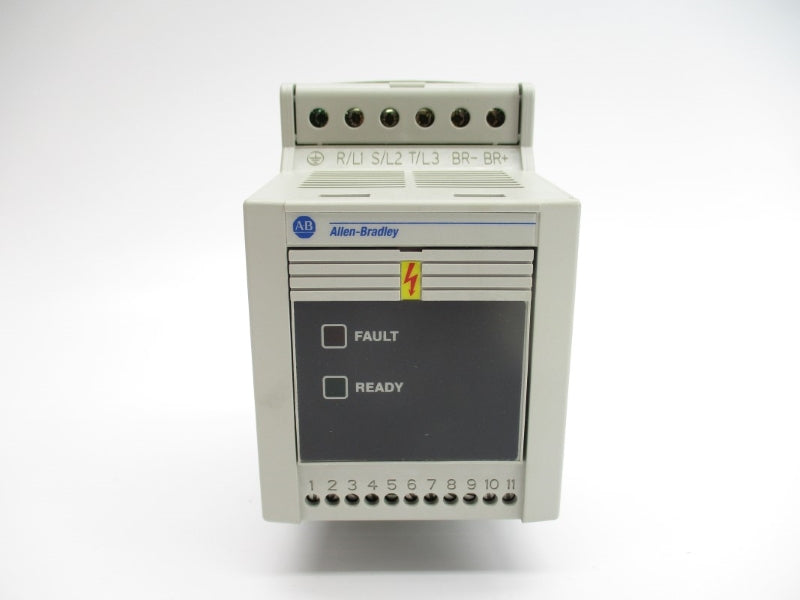 ALLEN BRADLEY 160-AA04NPS1 SER. C F/W 7.06 200-240V 5.4A NSMP