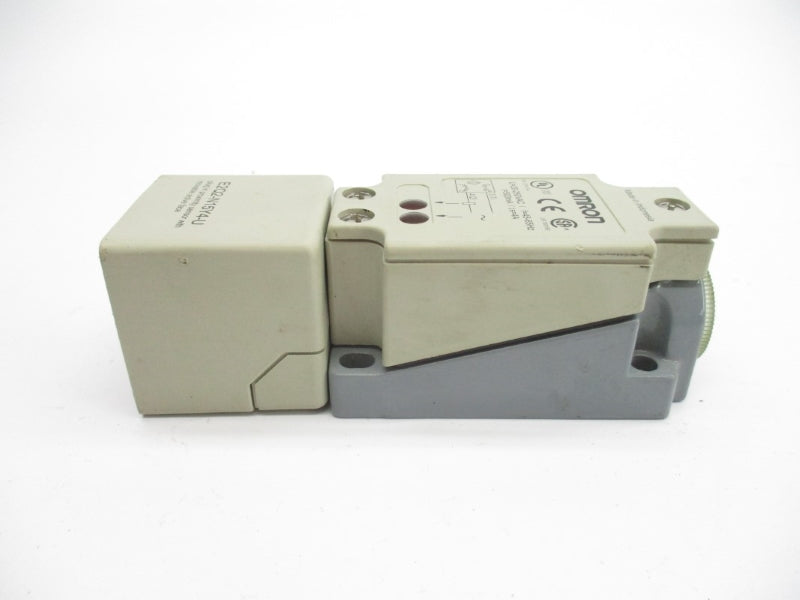 OMRON E2Q2-N15Y4-U 20-250VAC 4A NSNP