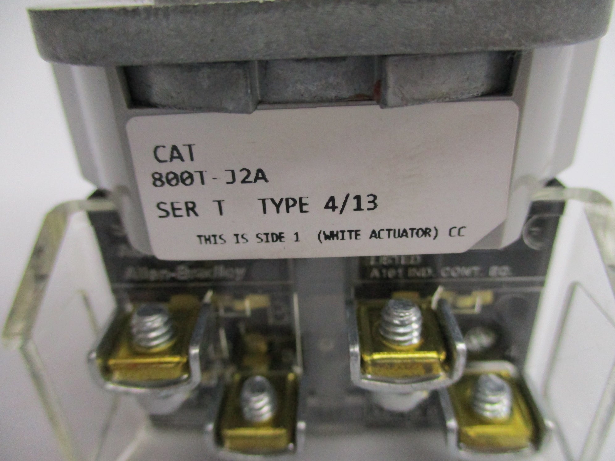 ALLEN BRADLEY 800T-J2A SER. T (AS PICTURED) NSNP
