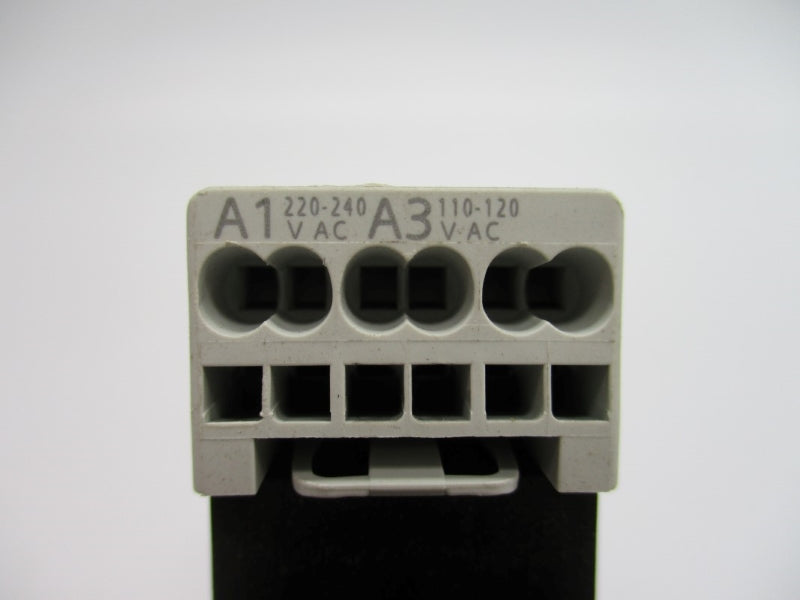 SIEMENS 3RS1000-2CK10 220-240VAC 4A (AS PICTURED) NUPI