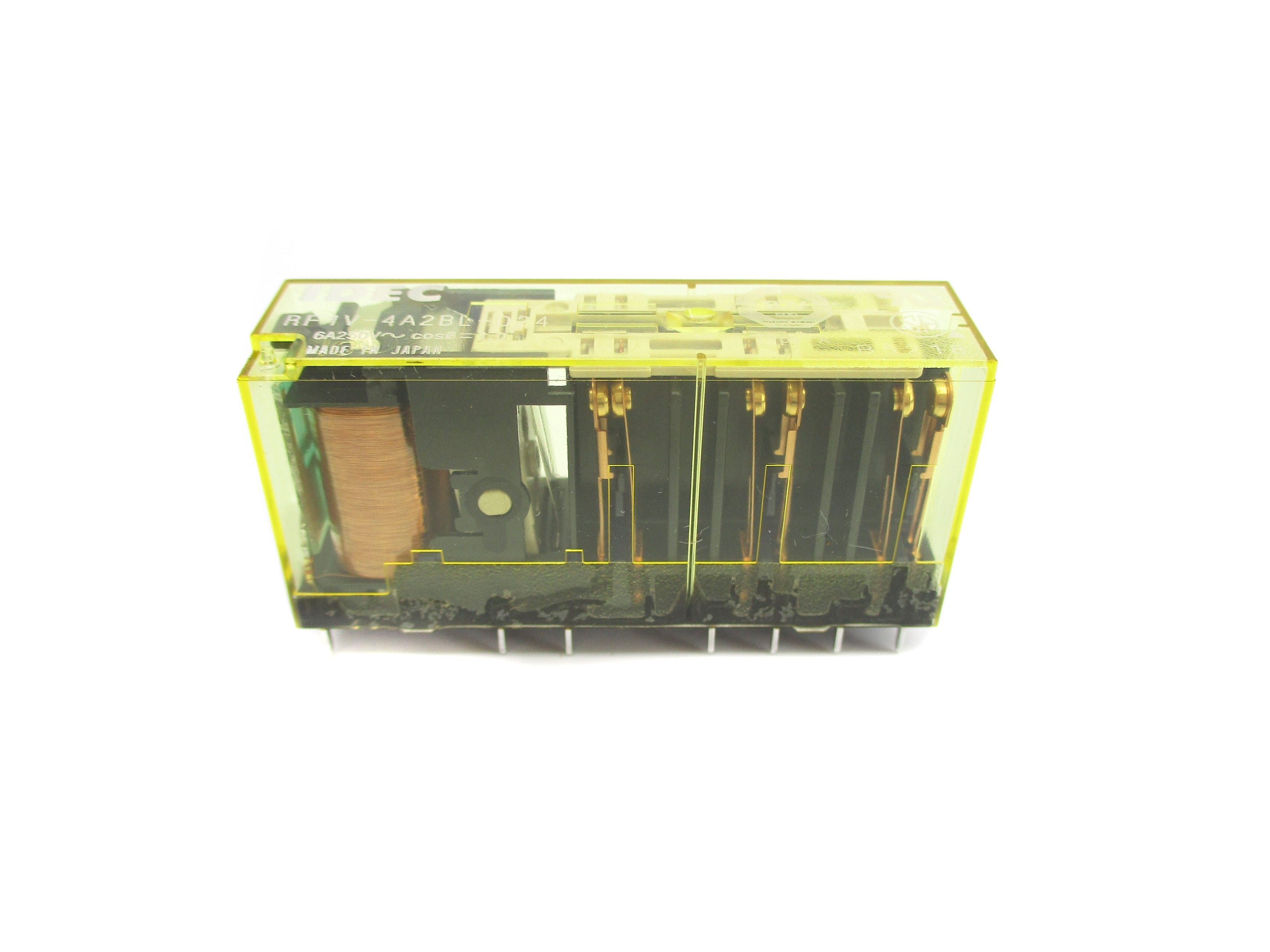 IDEC RF1V-4A2BL-D24 250V 6A NSNP