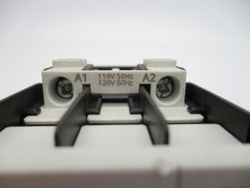 SIEMENS 3RT1025-1AK6 110/120V 40A NUPI