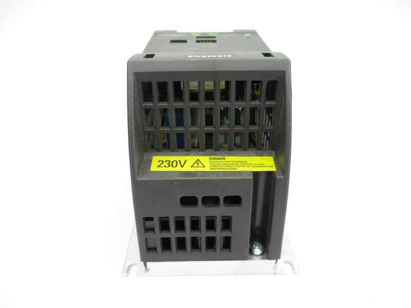 SIEMENS 6SL3211-0KB11-2UA1 200-240V 2.3A NUPI