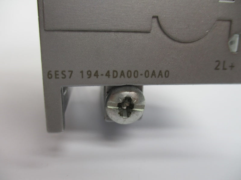 SIEMENS 6ES7194-4DA00-0AA0 NSNP