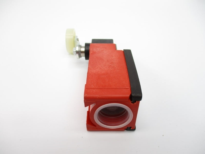 BERNSTEIN 188-U1ZAHG 618.6135.060 240VAC 3A NSNP