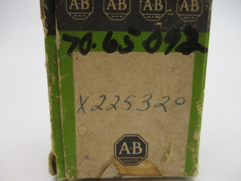 ALLEN BRADLEY X225320 (BK/GR) NSMP
