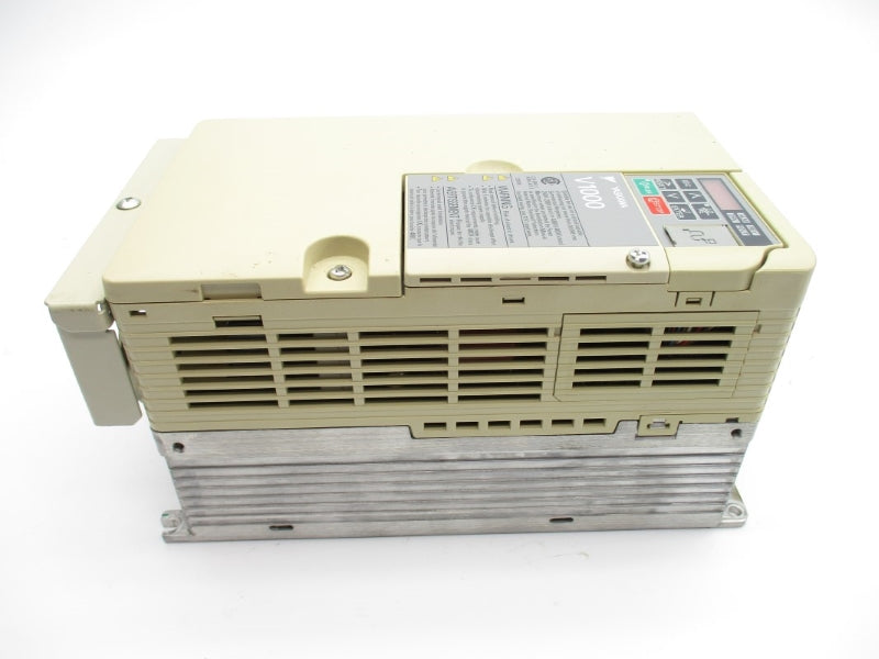 YASKAWA CIMR-VU2A0040FAA 200-240V 52.0/37.0A UNMP