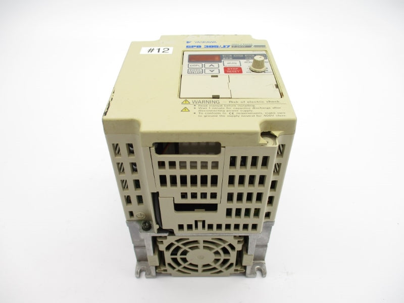 YASKAWA CIMR-J7AM22P2 200-230V 15.1A UNMP