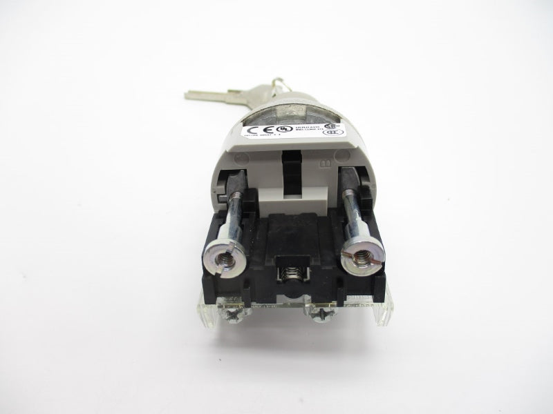 ALLEN BRADLEY 800T-H31D1 SER. T (WH) NSMP