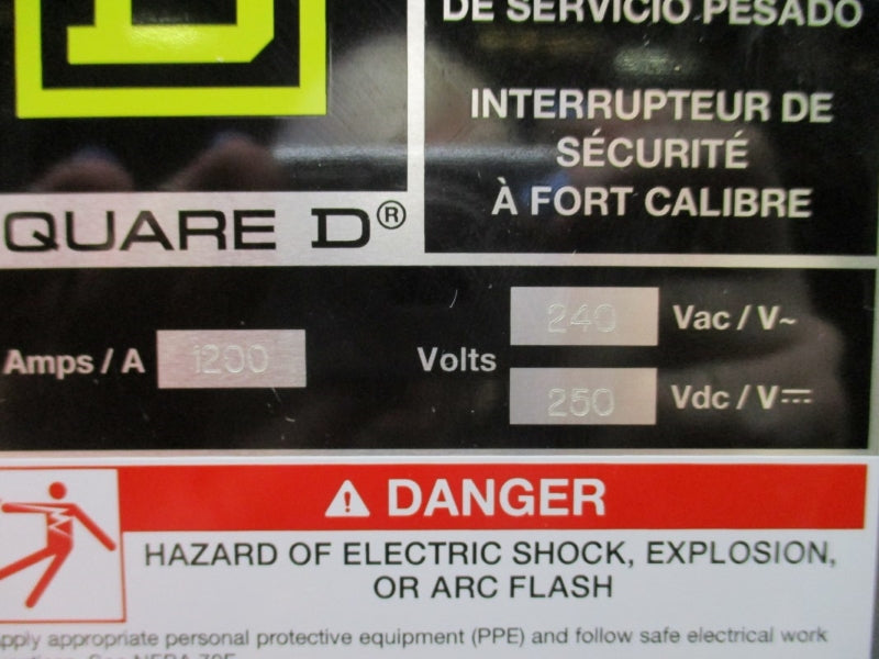 SQUARE D H328NR SER. E04 240VAC 1200A NSNP
