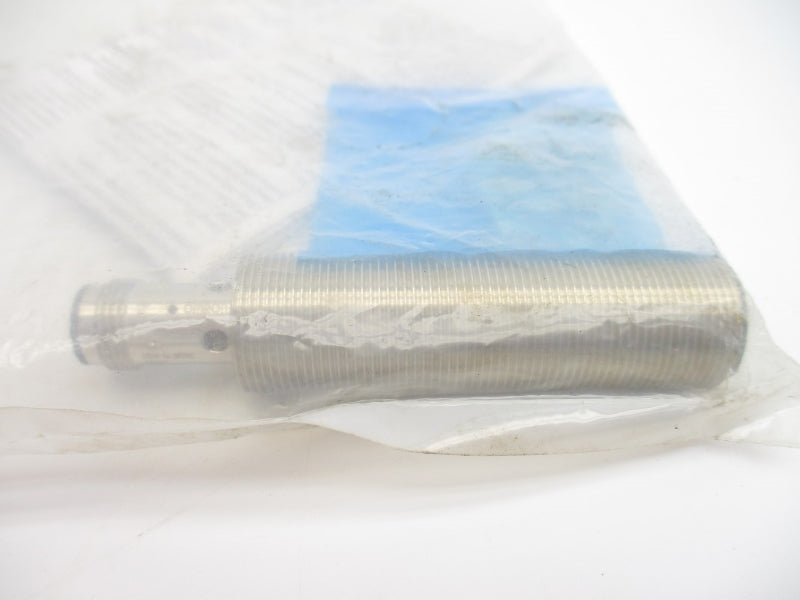 OMRON E2B-M18LS08-M1-B1 10-30VDC NSMP