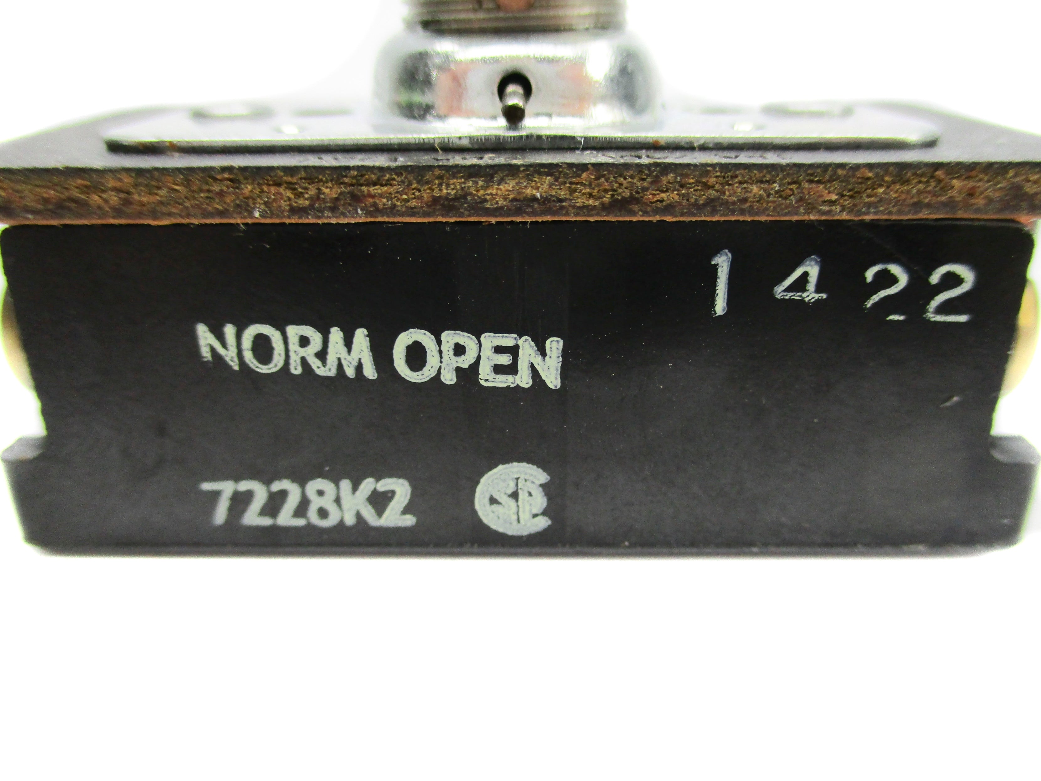 TE CONNECTIVITY 7228K2 (AS PICTURED) NSNP