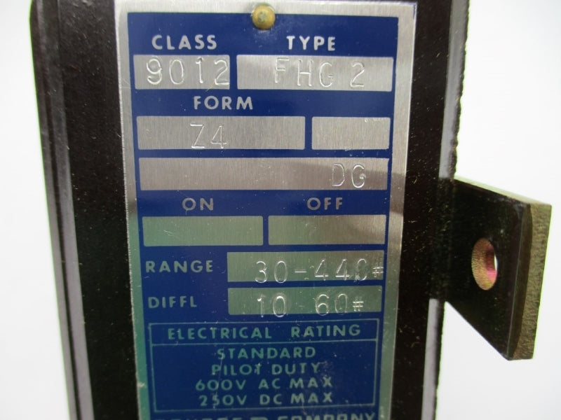 SQUARE D 9012FHG2 600VAC 30-440PSI NSNP