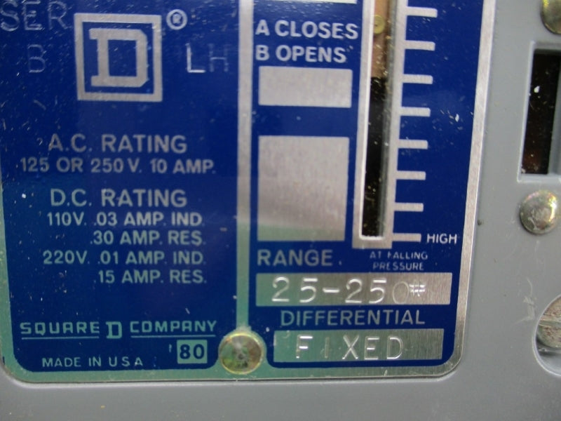 SQUARE D 9012ACW8-S16 SER. B 125/250VAC 10A 25-250PSI NSNP