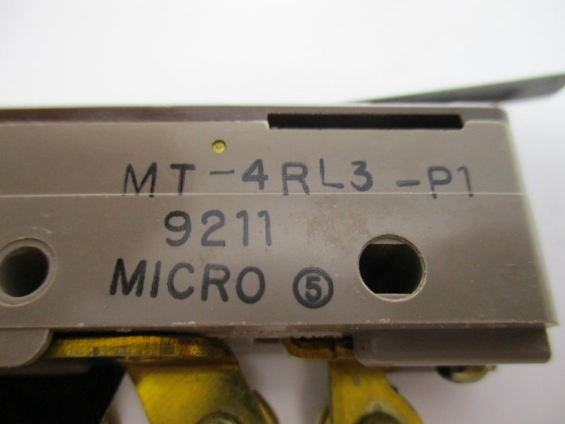 MICRO SWITCH MT-4RL3-P1 125VAC/DC 10A NSNP