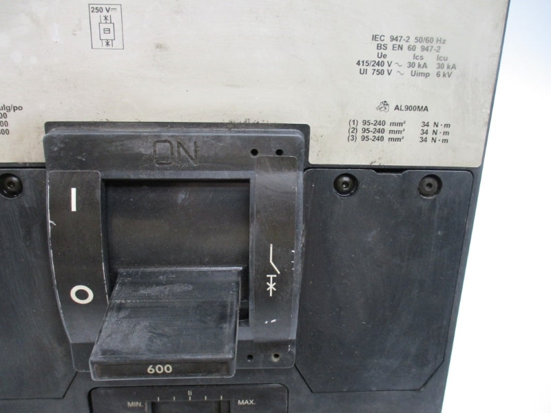 SQUARE D MAL36600 SER. 2 600V 600A NSNP