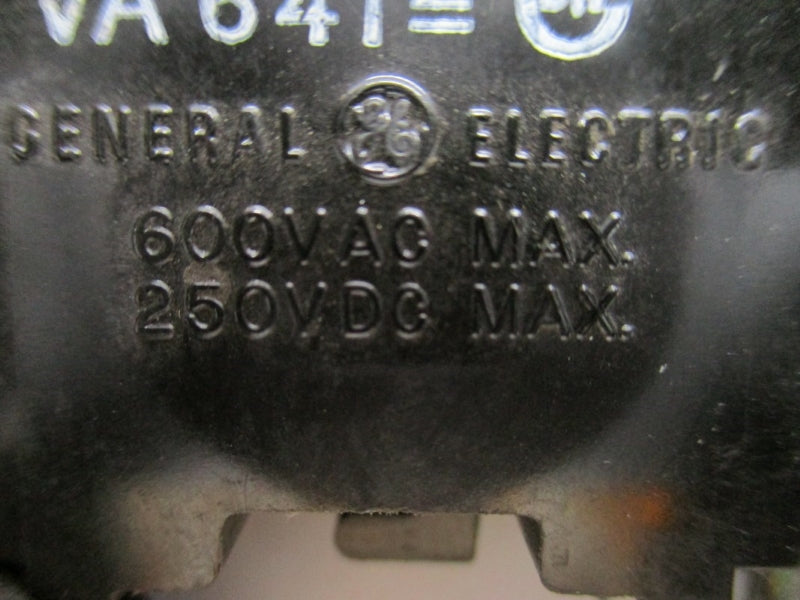 GENERAL ELECTRIC CR305X100D (AS PICTURED) 600VAC NSNP