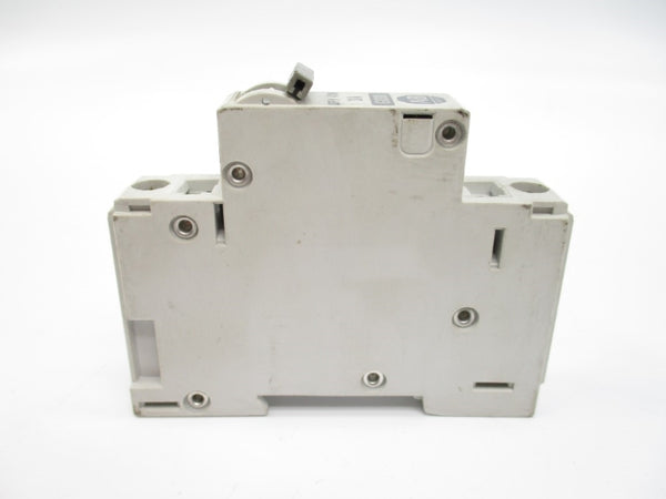 ALLEN BRADLEY 1492-CB1G030 SER. B 277VAC 3A NSNP