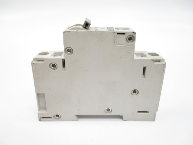 ALLEN BRADLEY 1492-CB1G030 SER. B 277VAC 3A NSNP