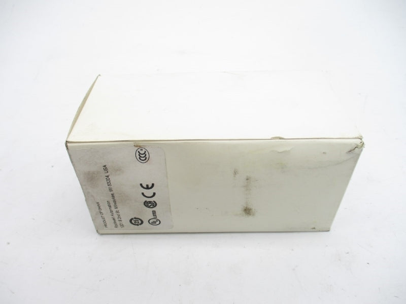 ALLEN BRADLEY 800T-PT16R SER. T 120VAC (WH) NSFS