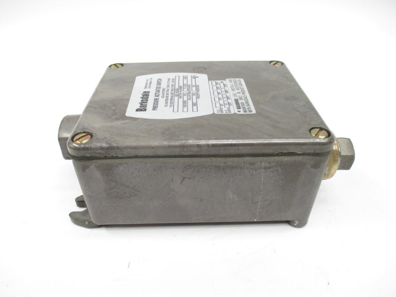BARKSDALE B2T-H32SS 600VAC 10A 4800PSI NSNP
