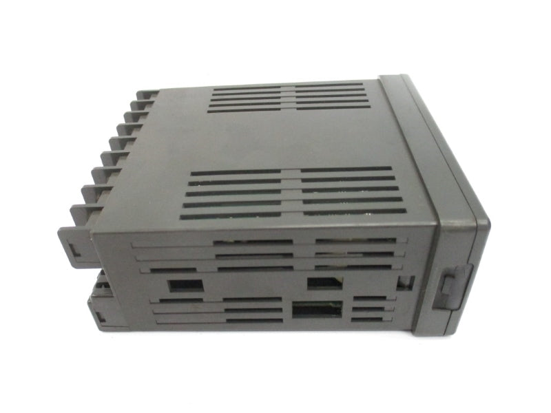 YOKOGAWA UM04 90-250V UNMP