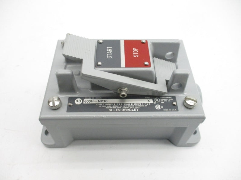 ALLEN BRADLEY 800H-2HAM7 SER. X (BR/WH) NSMP