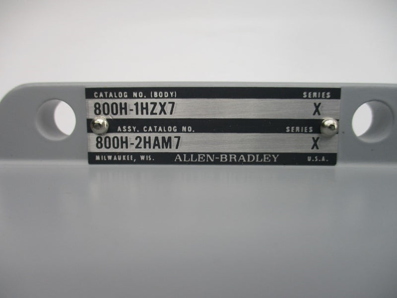 ALLEN BRADLEY 800H-2HAM7 SER. X (BR/WH) NSMP